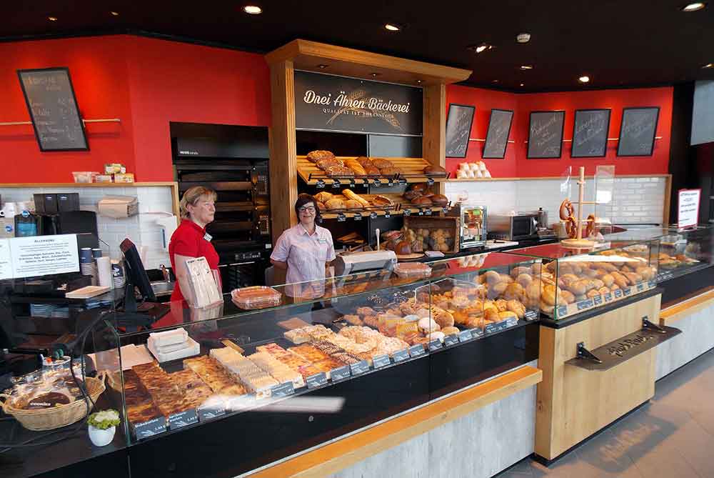 Neues Bistro im Foyer des hagebaumarktes