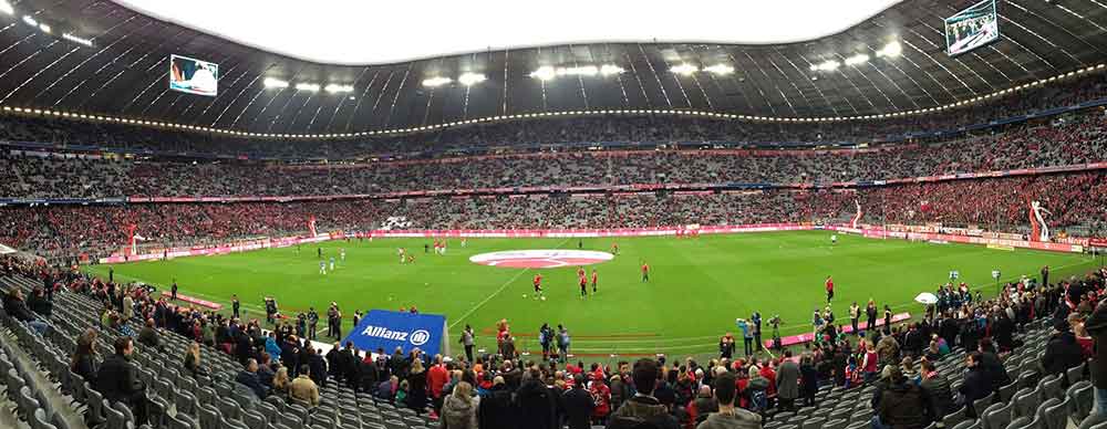 FC Bayern Fanclubs spenden 1.000 Euro an Tierschutzverein