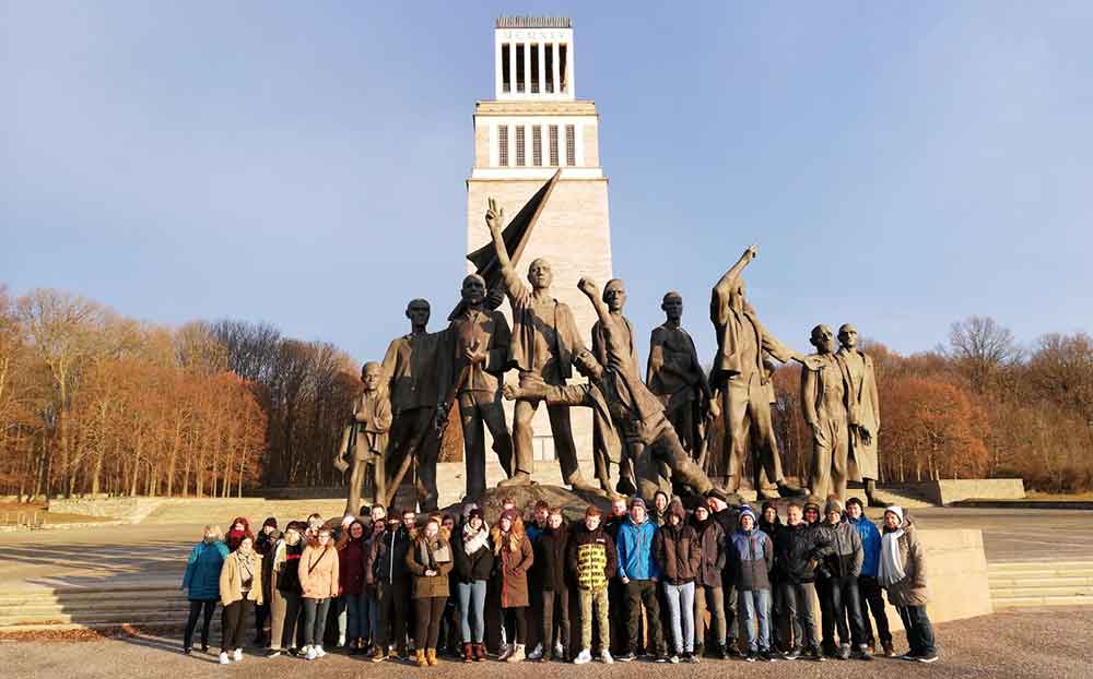 Schüler der Regelschule Crock besuchten Mahn- und Gedenkstätte Buchenwald