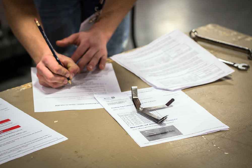 Zwischenprüfungen für Auszubildende im Thüringer Handwerk entfallen