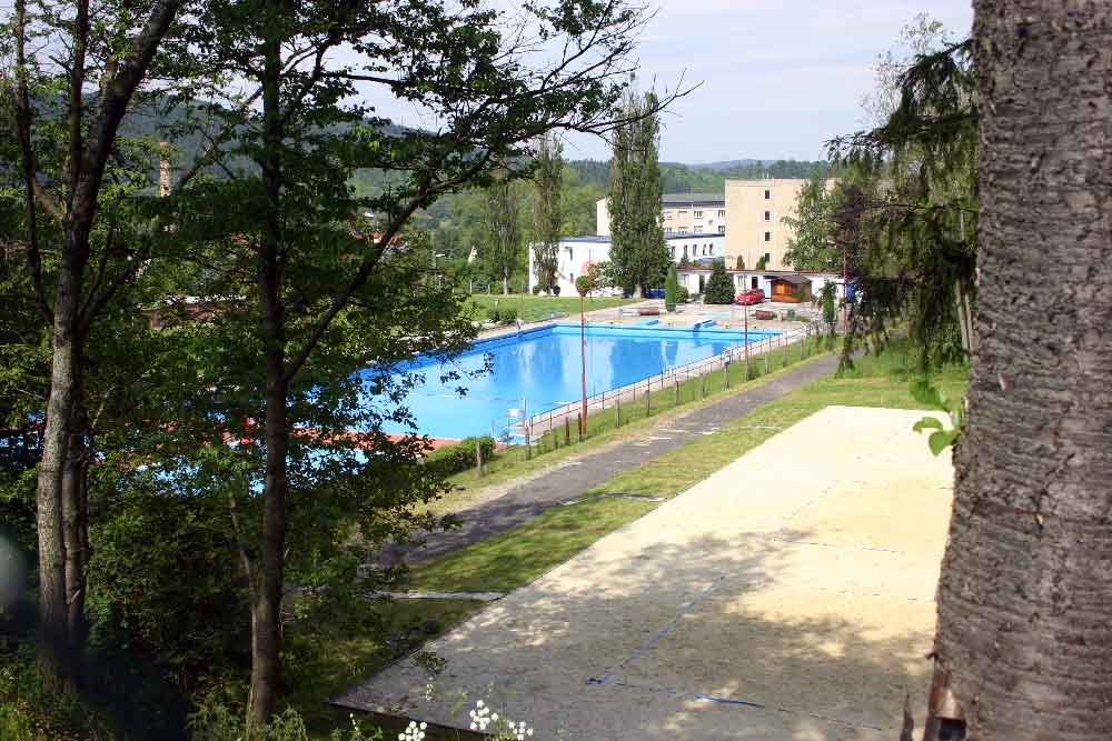 Schwimmbad in Themar ab heute geöffnet